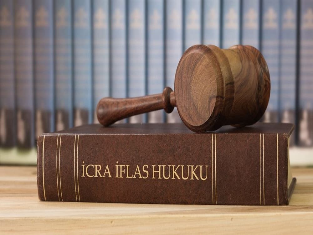 İcra İnkâr Tazminatı ve Zorunlu Koltuk Ferdi Kaza Sigortasına İlişkin Emsal İstinaf Kararı kapak görseli